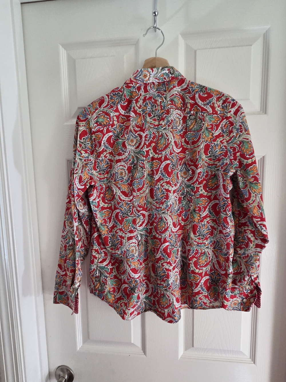 Chaps Women’s Red Multicolor Paisley Button-Down Shirt - Picture 4 of 4